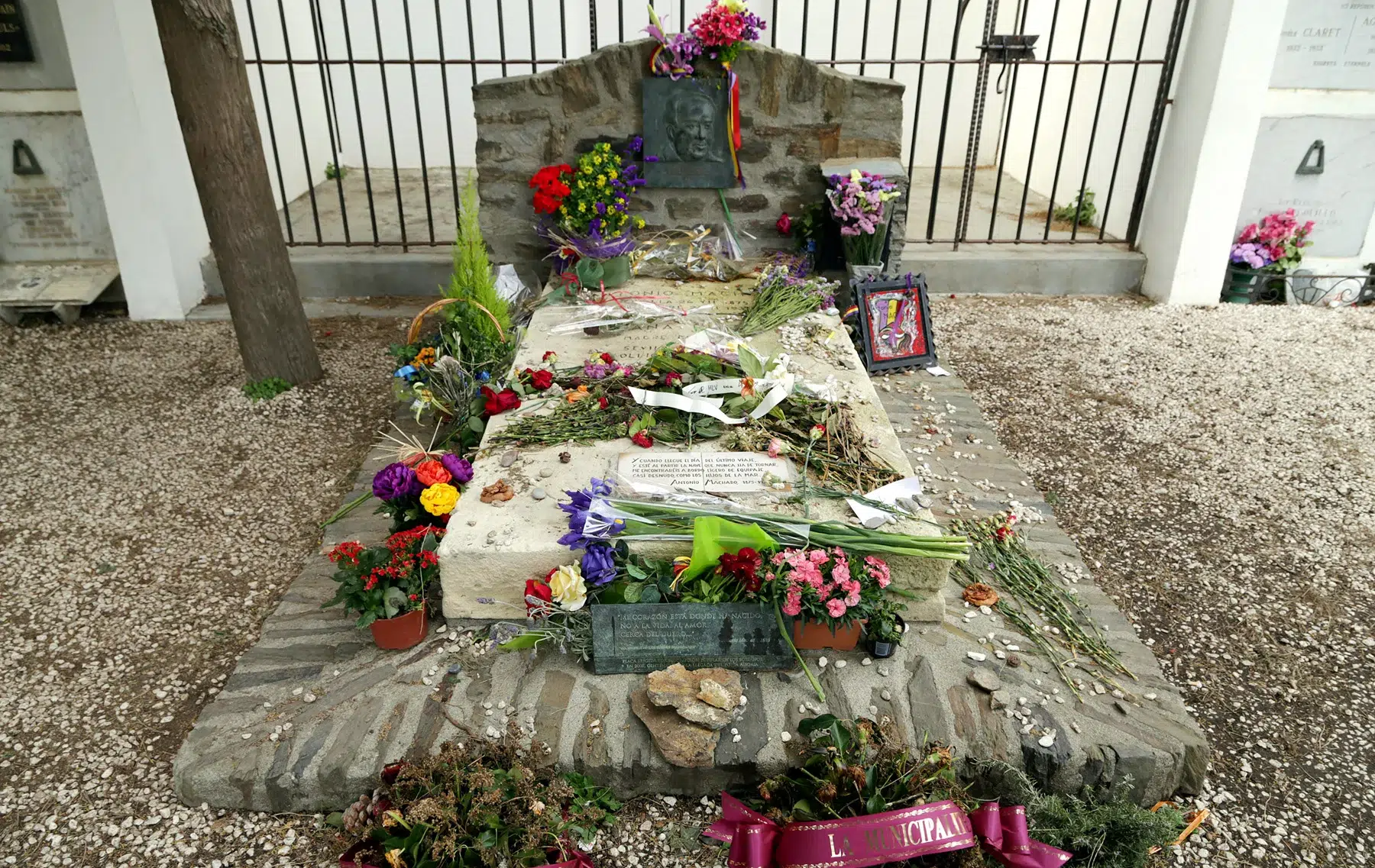 tombe antonio machado collioure