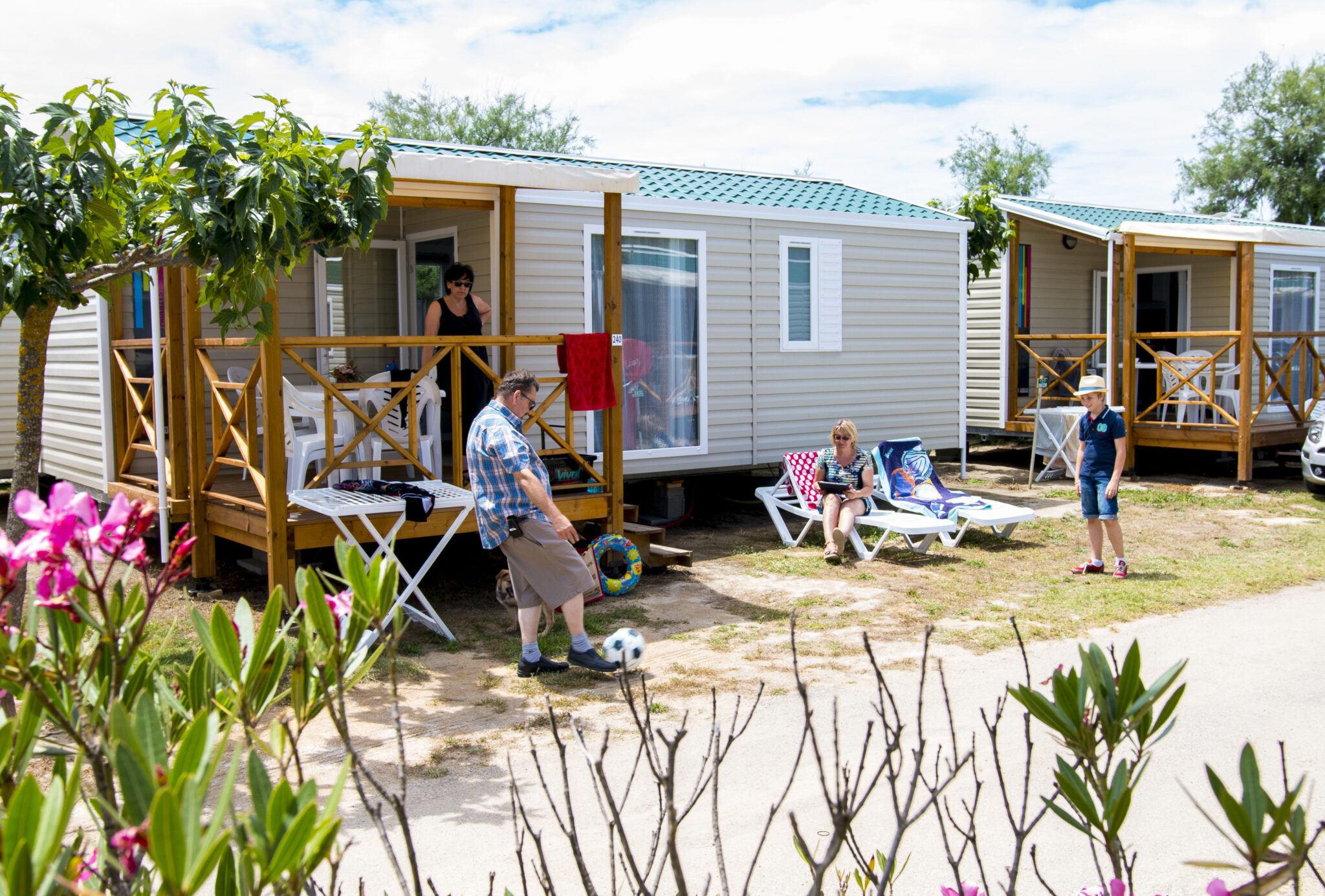 Standcaravan PAULILLES – 2 Zi – Klimatisiert – TV