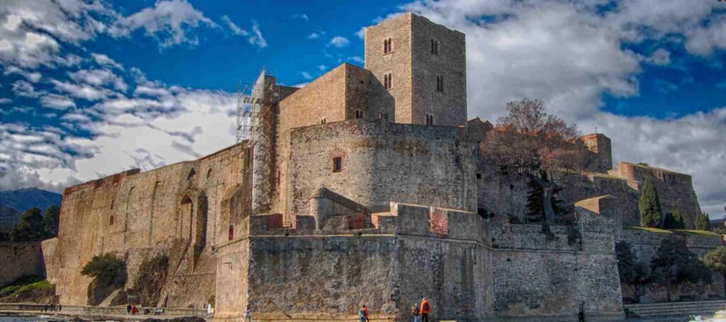 Die schönsten Schlösser der Pyrénées-Orientales: 6 Schlösser, die Sie besuchen sollten